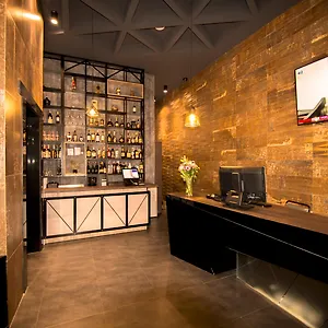 Hotel Vh Premier As & Meeting Center, Tirana