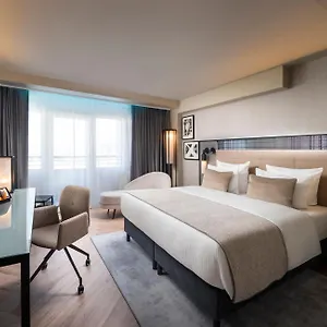 leonardo-royal-hotel-frankfurt.frankfurtammainhotels.com/